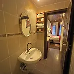 Apartment Balat By Hhk