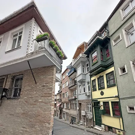 Apartman Balat By Hhk Isztambul